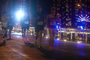 BIB: 4246
                            <button type="button" onclick="openModal(18277641)" class="btn btn-primary btn-sm float-right btn-popup" data-toggle="modal" data-target=".modal-high-quality">
                        <i class="fas fa-shopping-cart"></i> Add to Cart
                    </button>
                                            <button type="button" onclick="isThisMe(18277641, true)" class="btn btn-success btn-sm float-right btn-popup btn-isme hidden" data-toggle="tooltip" data-placement="bottom" title="นี่คือรูปของคุณใช่ไหม คลิกที่นี่เพื่อเอาเข้าอัลบั้ม">
                        <i class="fas fa-plus"></i> Add to album
                    </button>
                    <button type="button" onclick="isThisMe(18277641, false)" class="btn btn-warning btn-sm float-right btn-popup btn-isnotme hidden">
                        <i class="fas fa-ban"></i> Remove from album
                    </button>